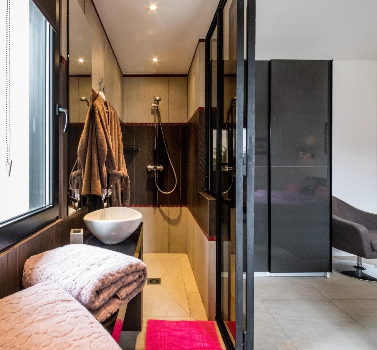 Le Cabanon Villa *
